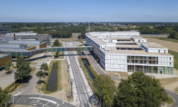 PMC Verbindingsbrug vogelvlucht.jpg