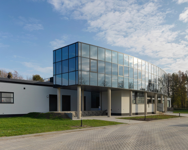 Amsterdam Skills Centre na oplevering 1920.jpg