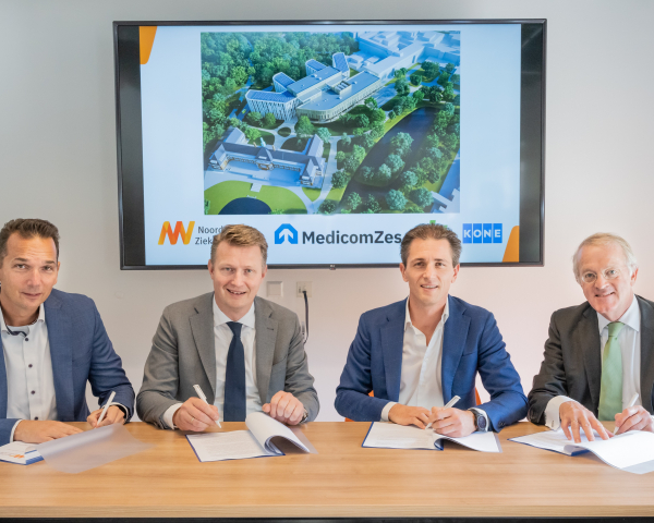 Ondertekening UO_ULC-Medicom-Noordwest-KONE.jpg