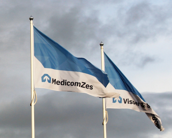 Vlag MedicomZes.jpg